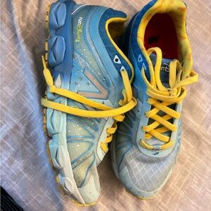 RunDisney Cinderella 2014 New Balance Sneakers size 7